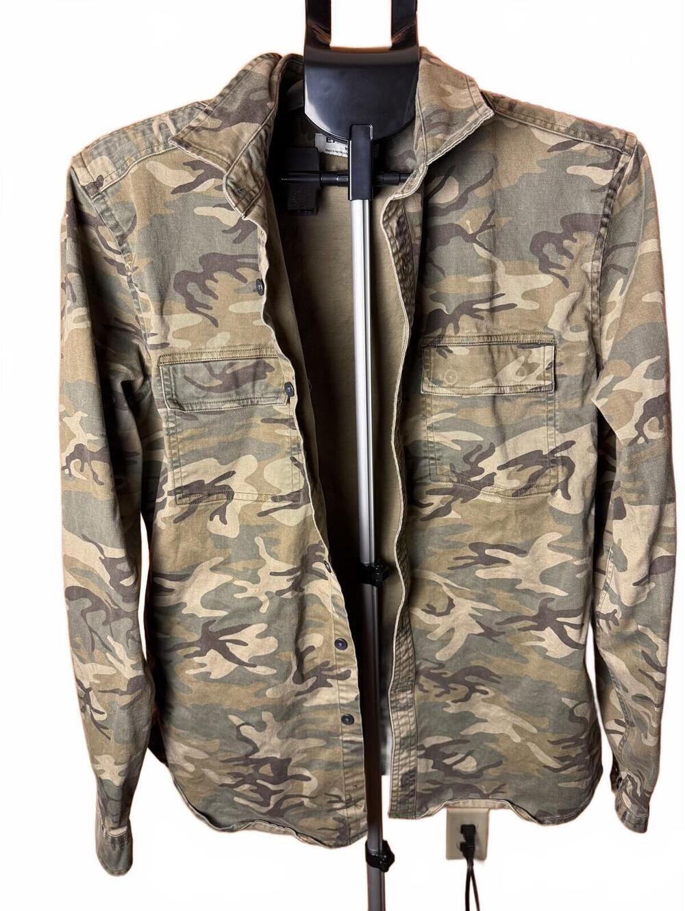 Mens Camo Camouflage denim Jacket sz M medium Express vintage